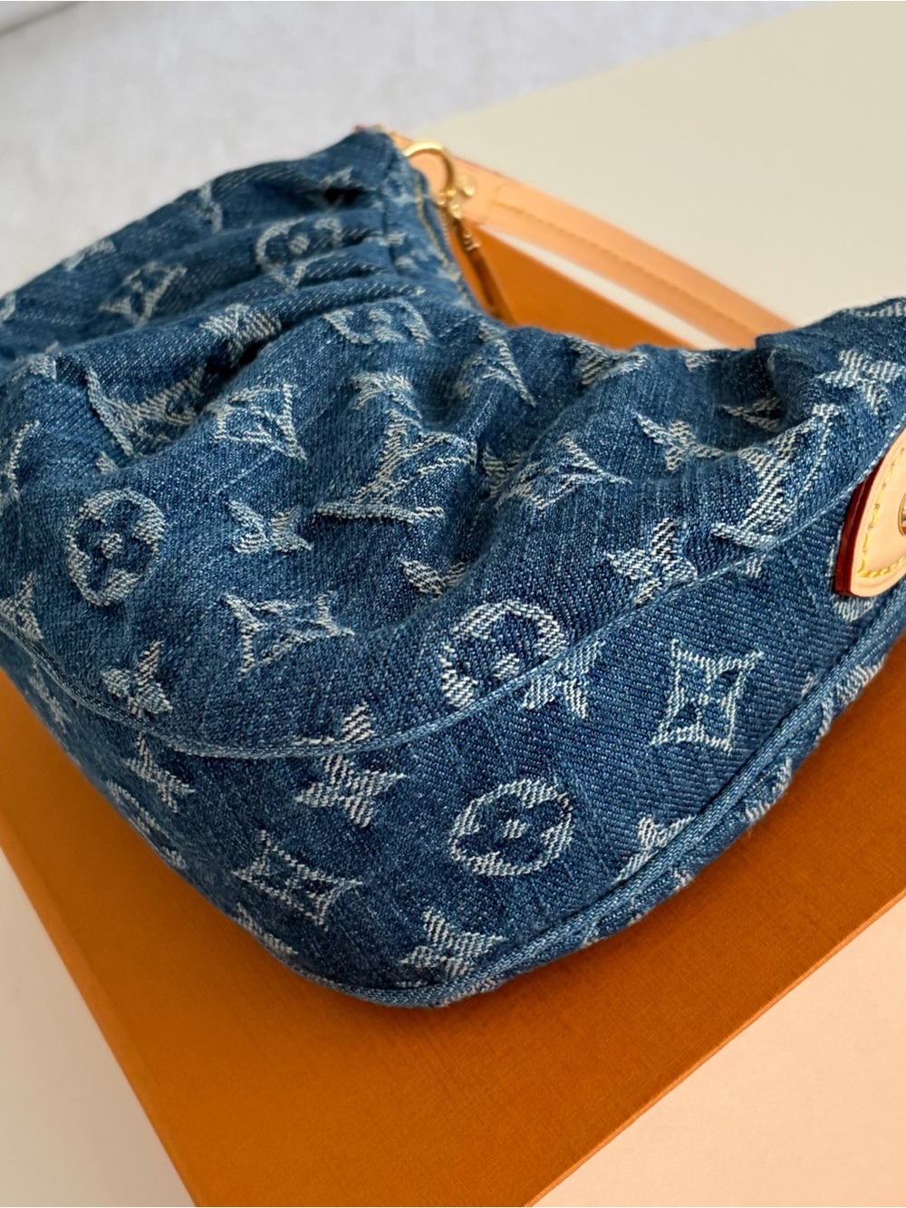 NEW Louis Vuitton Pochette Valley - Blue Denim - Picture 8 of 13